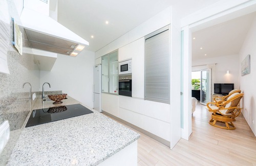 Cala d'Or House | Holiday Home Cala Llonga Mar with Sea View, Mountain View, Wi-Fi
