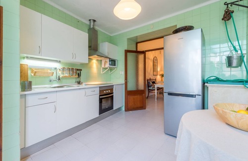 Campanet House | Holiday Home 'Campanet - Sant Miquel 30' with Mountain View, Private Terrace and Wi-Fi