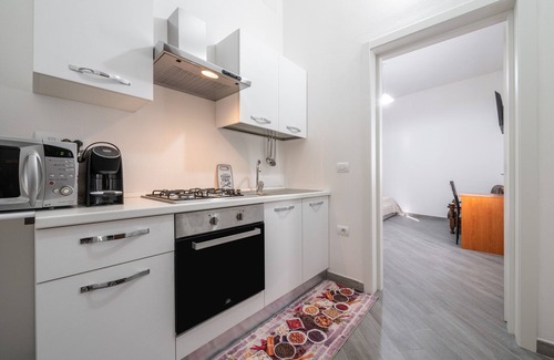 Assemini House | Holiday Home "Casa Andrea" with Private Terrace & Wi-Fi