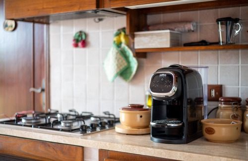 Viterbo House | Holiday Home 'Casaletto Della Musica' with Garden and Wi-Fi
