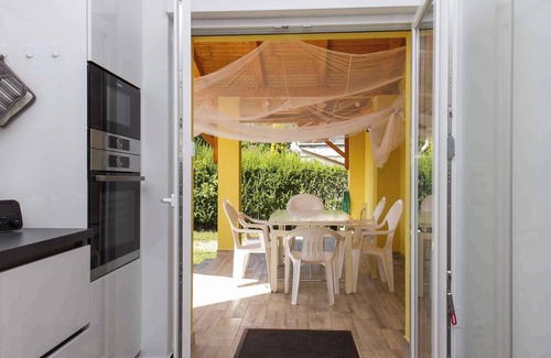 Balatonbereny House | Holiday home close to Lake Balaton, with modern equipment, washing machine, dishwasher.