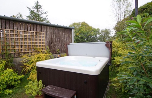 Llanon House | Holiday Home Clydfan by Interhome