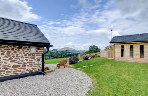 Worlington House | Holiday Home Crow by Interhome