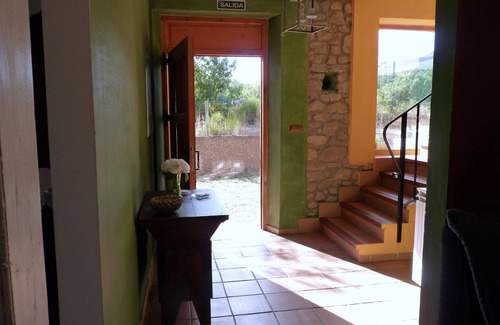 Matallana de Torio House | Holiday Home 'El Refugio De Valporquero' with Lake View, Private Terrace and Wi-Fi
