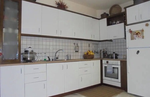 Porto Rafti House | Holiday Home 'Elli Apartment Porto Rafti' with Wi-Fi