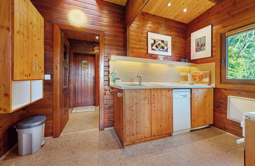 Bad Gandersheim House | Holiday Home 'Ferienhaus Bad Gandersheim' with Private Terrace, Private Garden and Wi-Fi