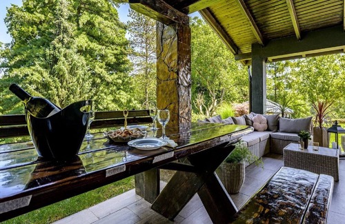Gornji Kneginec House | Holiday Home Frieden - Three Bedroom Holiday Home with Swimming Pool