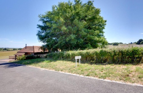 Stone in Oxney House | Holiday Home Glebe by Interhome