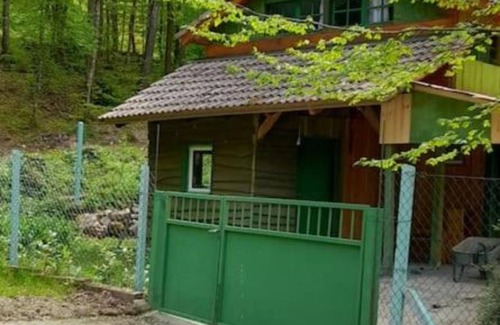 Samobor House | Holiday Home Green Side Cottage