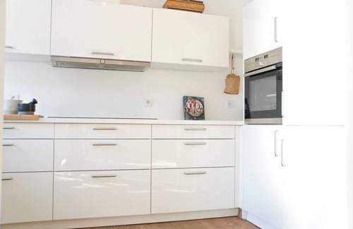 Binsdorf House | Holiday Home 'Happiness' with Private Terrace, Private Garden and Wi-Fi