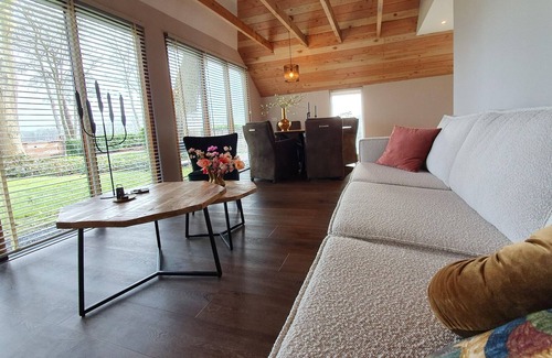 Municipality of Dalfsen House | Holiday home Heeresteeg in Nieuwleusen with garden