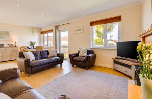 Padstow House | Holiday Home Hunter by Interhome
