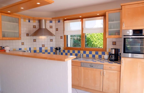 Brignogan-Plage House | Holiday Home in Plouneour near Sandy Beach