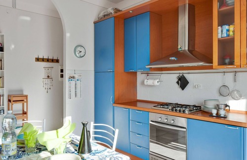 Marina di Carrara House | Holiday Home in Carrara by the Sea