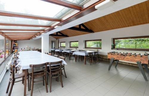 Deiffelt House | Holiday Home in Deiffelt near Forest