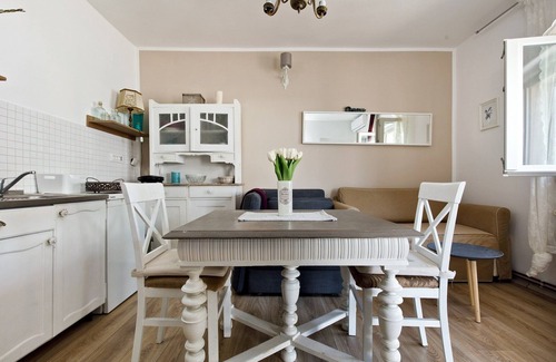 Drnis House | Holiday Home in Drniš with Pool & Etnoland