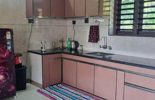 Ponnani House | Holiday home in Edappal