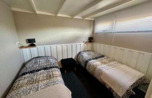 Elim House | Holiday Home in Elim near Slagharen Park
