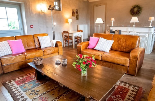 Falaen House | Holiday Home in Falaën near Forest & Maredsous