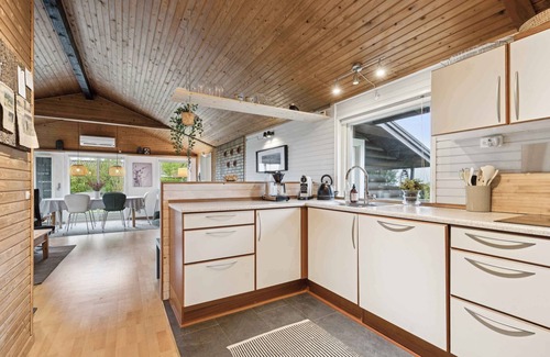 Bøjden House | Holiday home in Horne with sea view