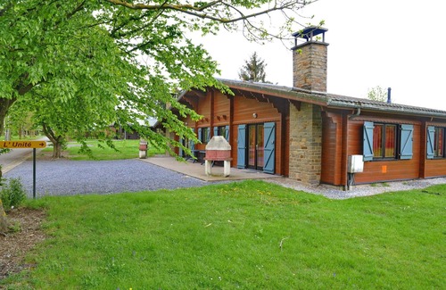 Houyet House | Holiday Home in Houyet with Sauna & Garden