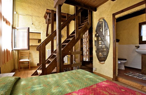 Rancio Valcuvia Apartment | Holiday home in a former mill from the 18th century. With 10 000 m² of land and pool