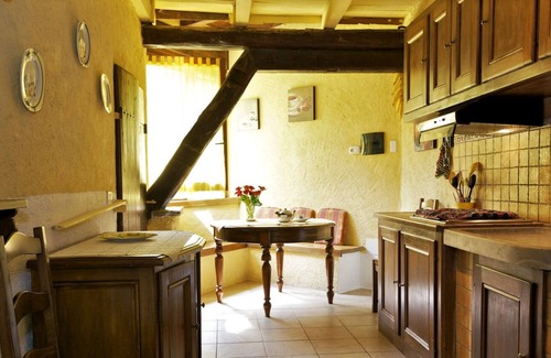 Rancio Valcuvia Apartment | Holiday home in a former mill from the 18th century. With 10 000 m² of land and pool