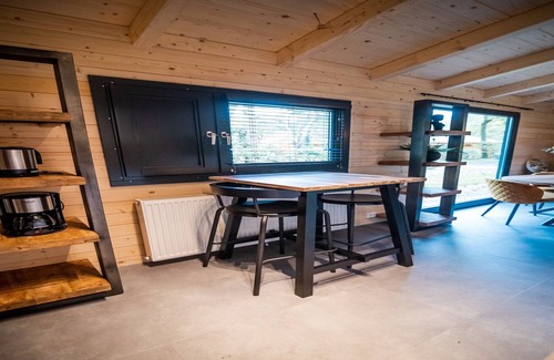 Markelo House | Holiday Home in Markelo near Forest & Pool