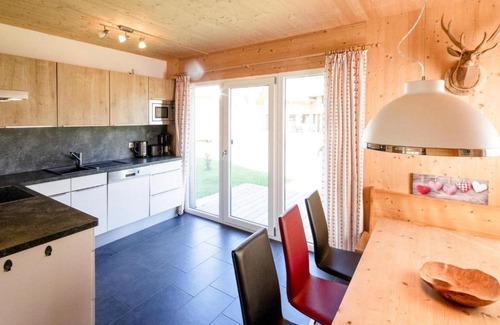 Murau Apartment | Holiday home in Murau with a garden