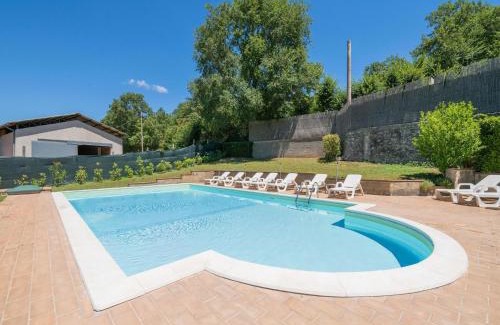 Sellano House | Holiday Home in Sellano with Pool & Sun Terrace