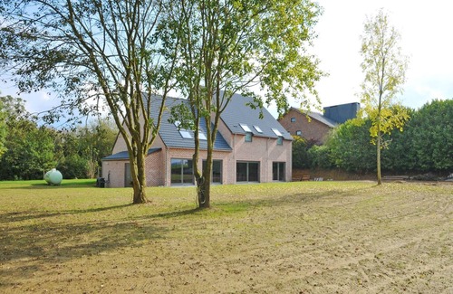 Somme-Leuze House | Holiday Home in Somme-Leuze with Pool & Sauna