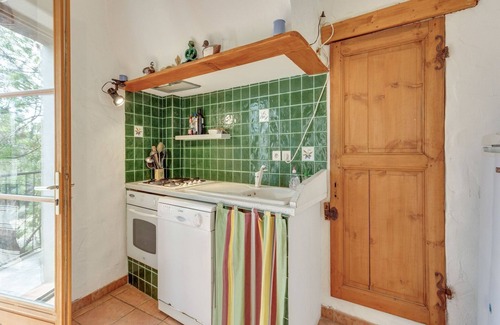 Tautavel House | Holiday Home in Tautavel near Gorges & Museum