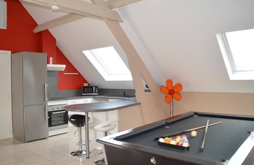 Faymonville House | Holiday Home in Waimes with Pool & Sauna