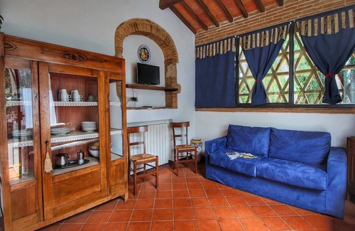 Colle di Val d'Elsa House | Holiday Home in Chianti Hills with Pool