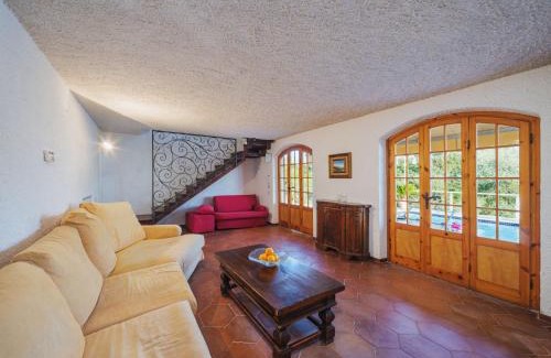 Corsanico House | Holiday Home Villa Mistral by Interhome