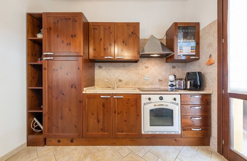 Capitana House | Holiday Home "Villetta Capitana Vista Mare" with Garden & Wi-Fi