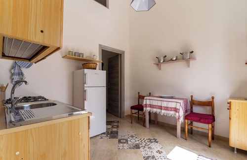 Casamassella House | 'Holiday Home Lu Sule' with Garden & A/C