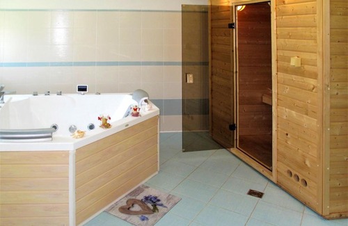 Mistrovice House | Holiday Home Jitka by Interhome