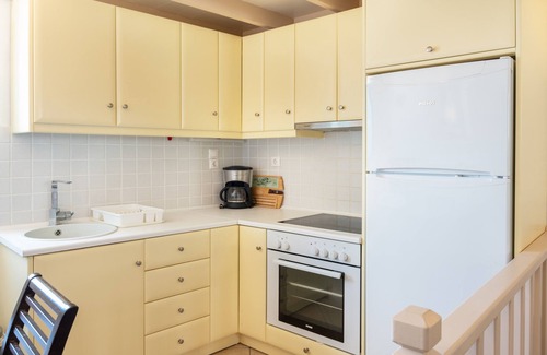 Astypalaia House | Holiday Home 'Karai Traditional House' with Shared Terrace and Balcony