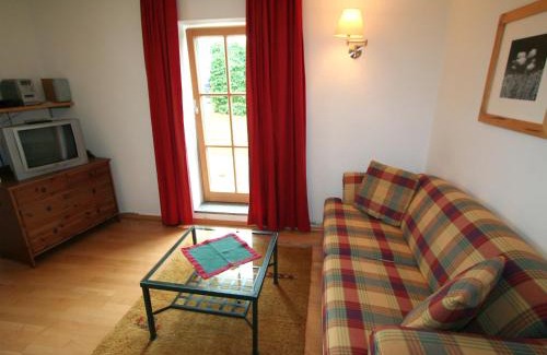 Geinberg House | Holiday Home kleine Winten by Interhome