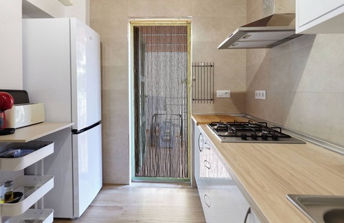 Cazorla House | Holiday Home 'La Casita Verde' with Mountain View, Wi-Fi and Air Conditioning
