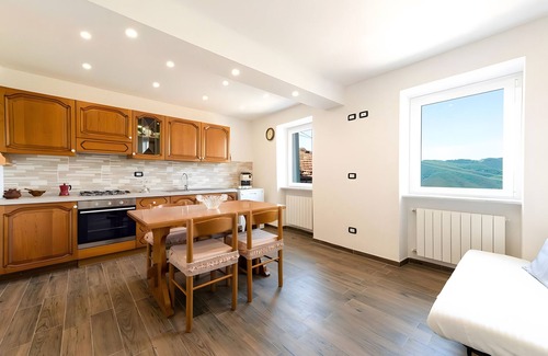 Sestri Levante House | Holiday Home 'La Casa Del Conte' with Sea View, Private Terrace and Wi-Fi