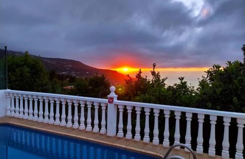 Icod de los Vinos House | Holiday Home LaCerca