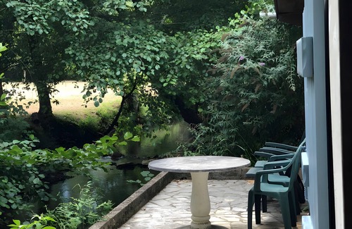 Varaignes House | Holiday Home 'Le Fil De L'eau' with Shared Pool, Private Terrace and Shared Garden