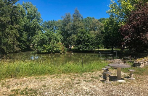 Varaignes House | Holiday Home 'Le Pont' with Shared Pool, Shared Terrace and Shared Garden