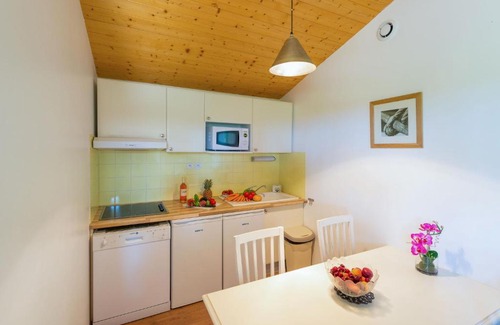 Parentis-en-Born House | Holiday Home Les Cottages du Lac - PNS214 by Interhome