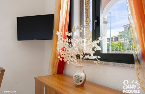 Limpiddu Apartment | Holiday Home 'Limpiddu 5' with Mountain View and Shared Garden