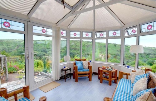 Trewarmett House | Holiday Home Little Valley-1 by Interhome