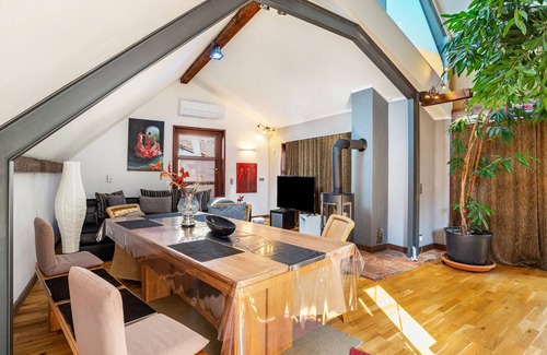 Gross-Umstadt House | Holiday home "Loft in a Farm in Richen" with Fireplace & Wi-Fi