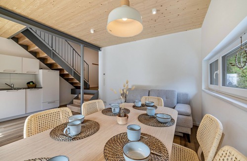 Beuron Apartment | Holiday home 'Lupus 3' with mountain view, private terrace and WLANn